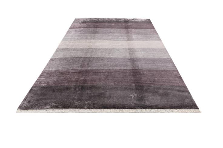 Detail image of 6' 7 x 9' 10 Hand Knotted Darya Wool Rug