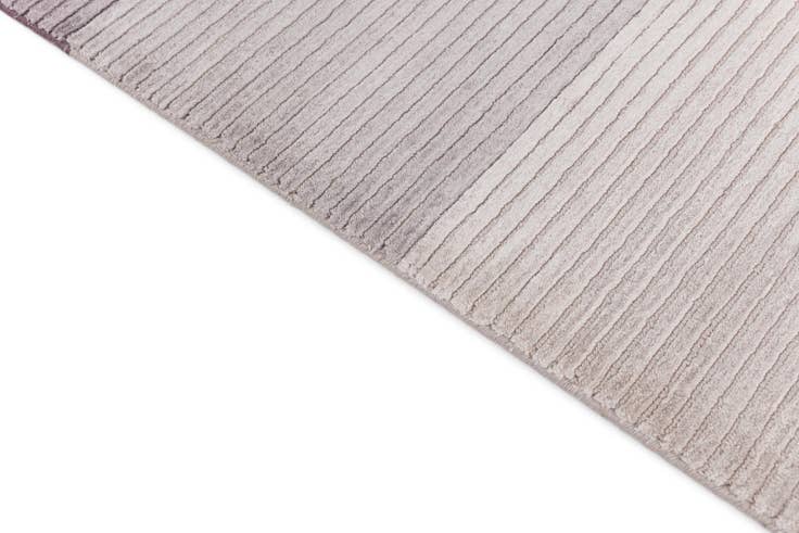 Detail image of 6' 7 x 9' 10 Hand Knotted Darya Wool Rug