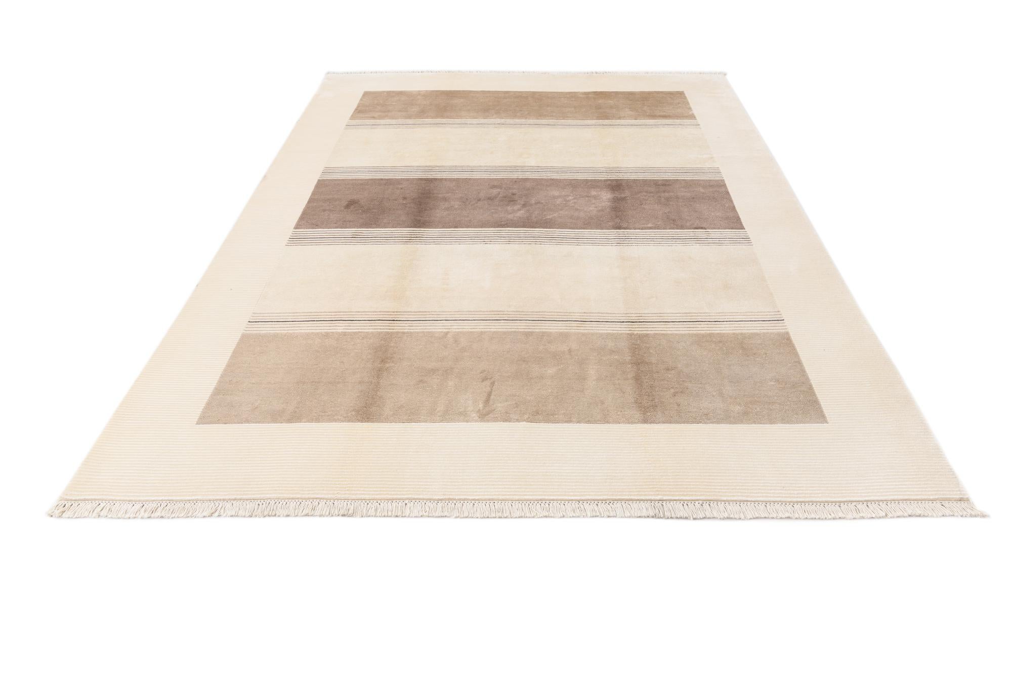 6' 9 x 9' 5 Hand Knotted Darya Wool Rug