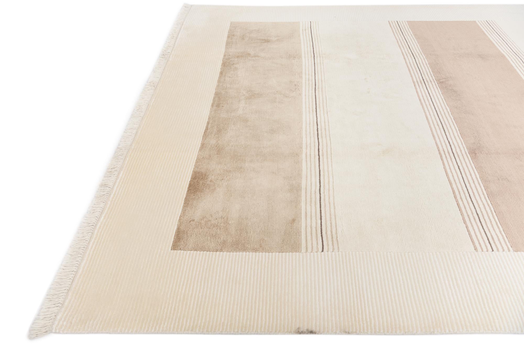 6' 9 x 9' 5 Hand Knotted Darya Wool Rug