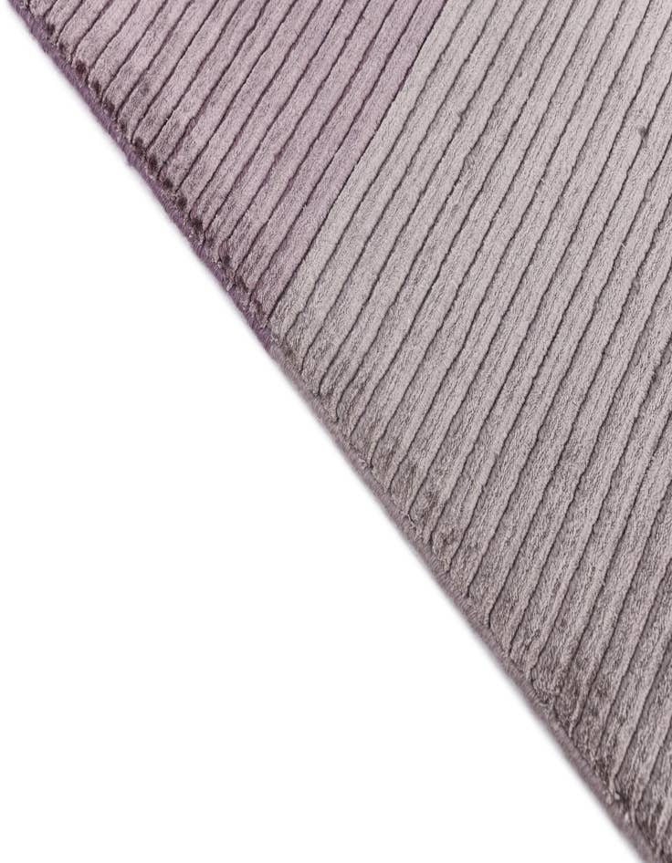 Detail image of 6' 7 x 10'  Hand Knotted Darya Wool Rug