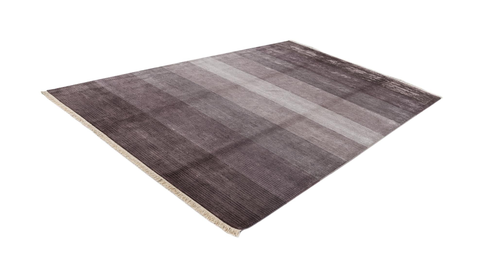6' 7 x 9' 10 Hand Knotted Darya Wool Rug