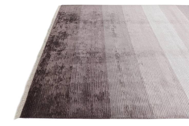 Detail image of 6' 7 x 9' 10 Hand Knotted Darya Wool Rug