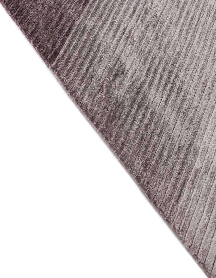 Detail image of 6' 7 x 9' 10  Hand Knotted Darya Wool Rug