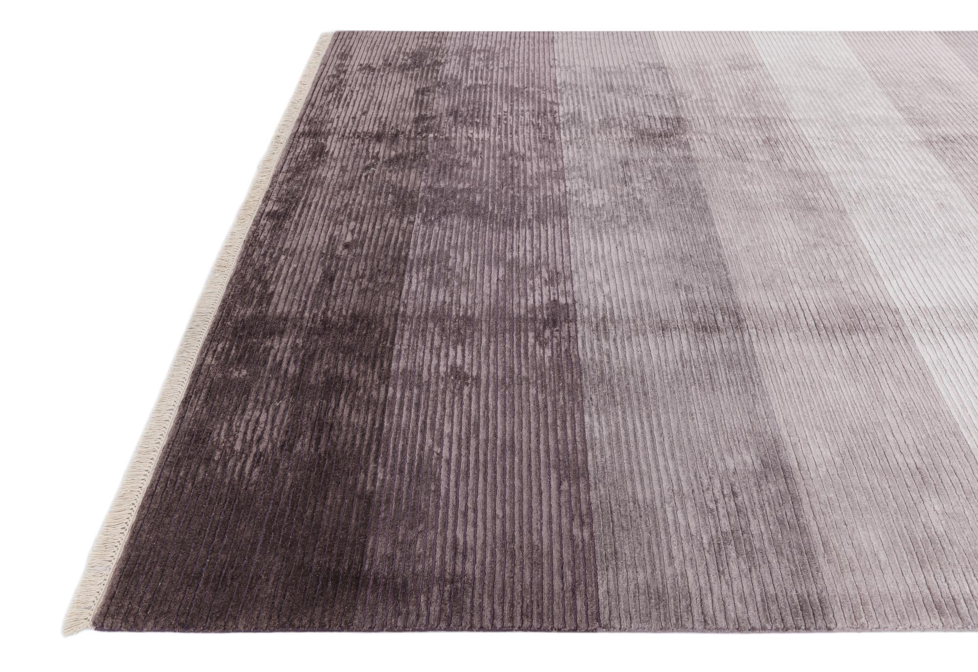 6' 8 x 10' Hand Knotted Darya Wool Rug