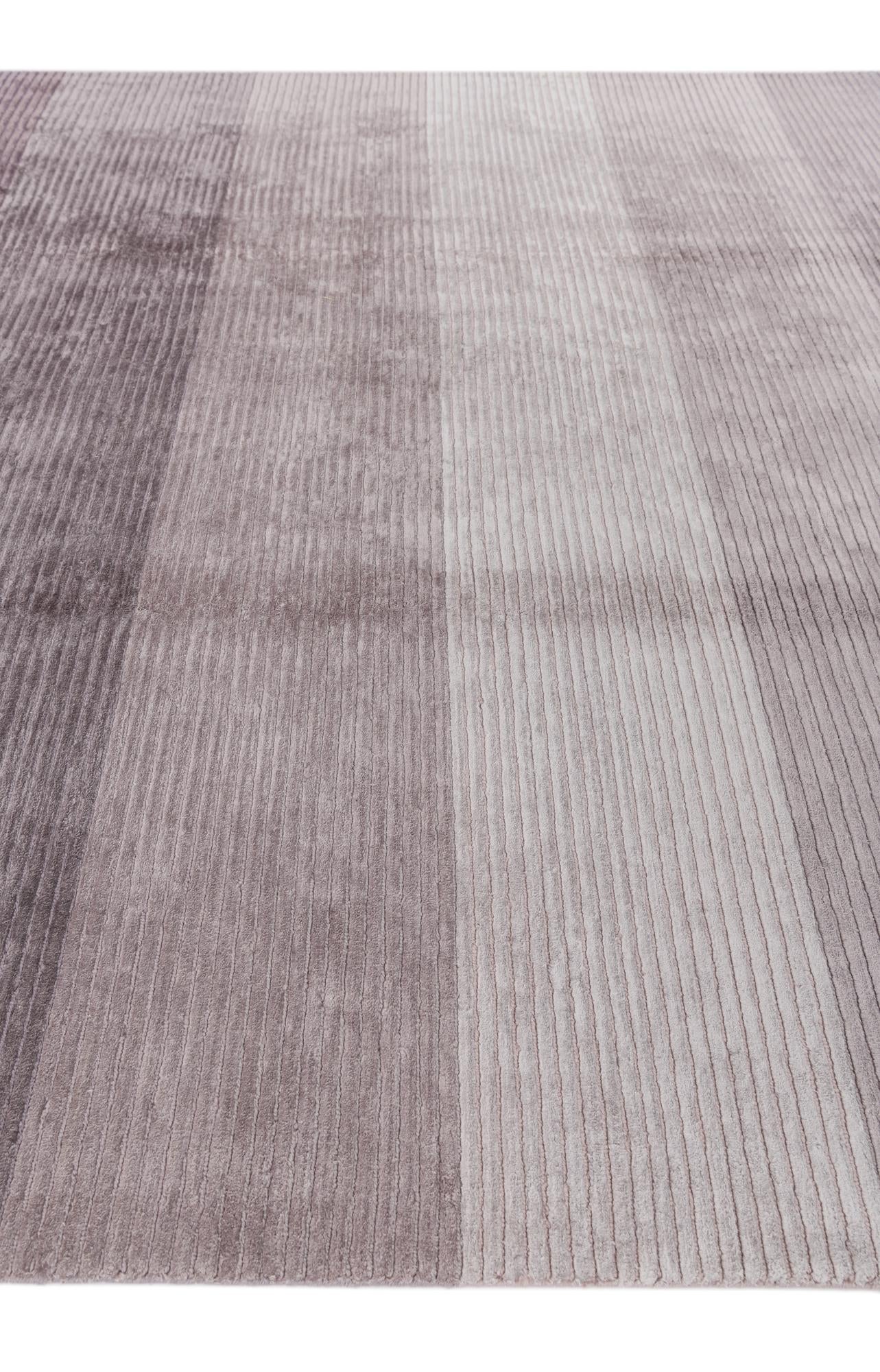 6' 8 x 10' Hand Knotted Darya Wool Rug
