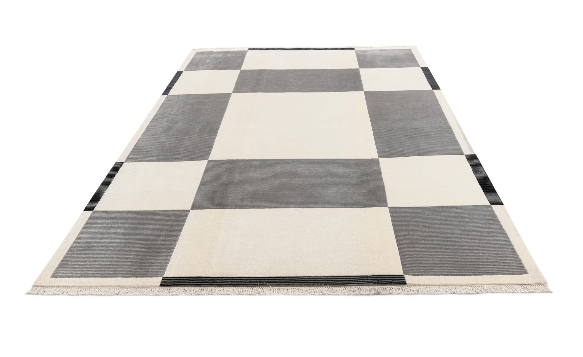 6' 7 x 10' Hand Knotted Darya Wool Rug