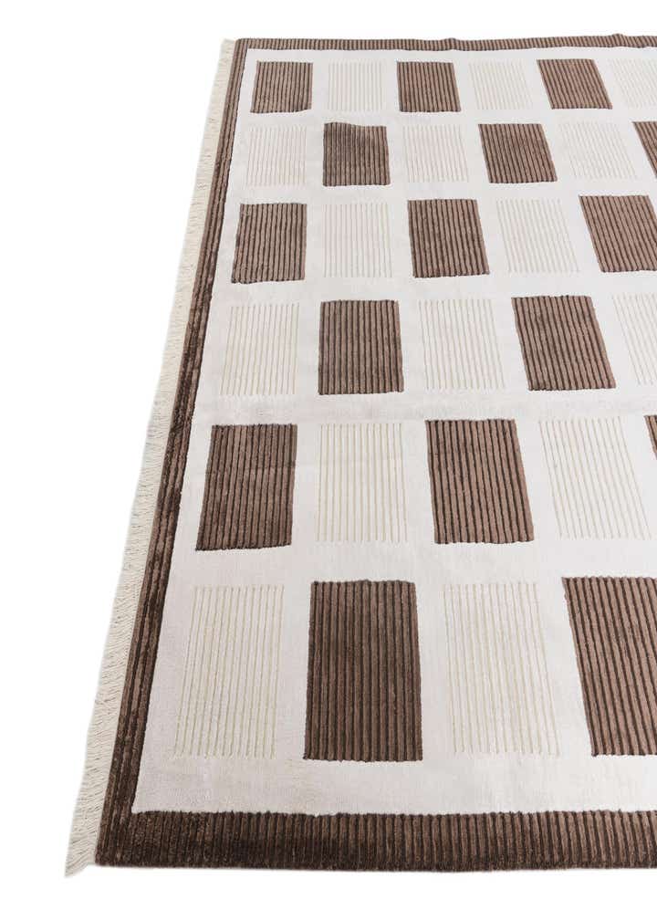 6' 7 x 10' Hand Knotted Darya Wool Rug