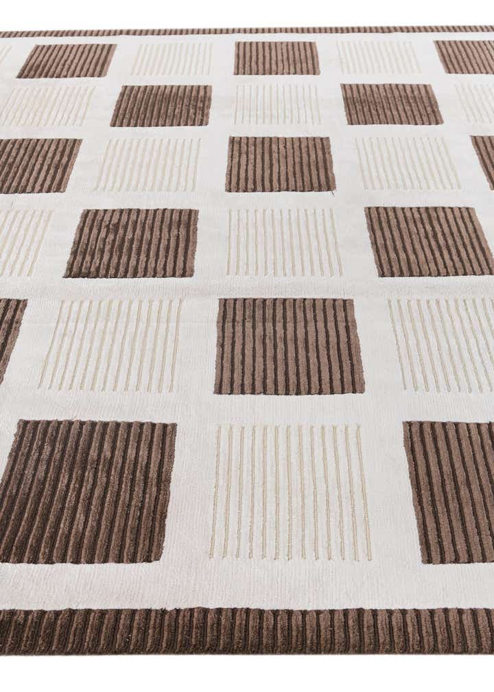 6' 7 x 10' Hand Knotted Darya Wool Rug