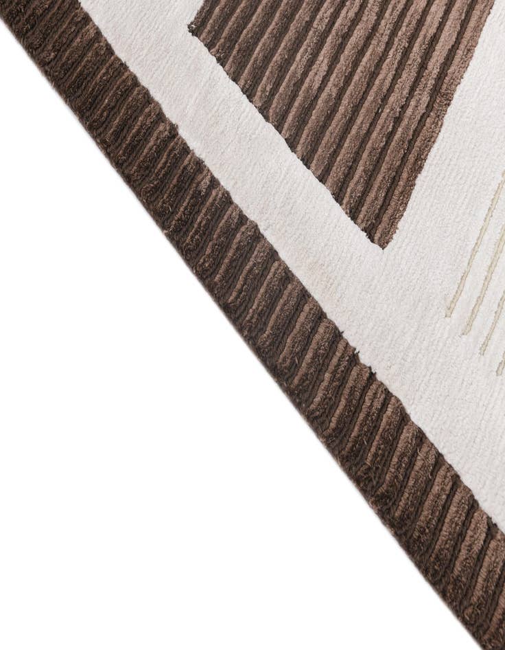 Detail image of 6' 7 x 10'  Hand Knotted Darya Wool Rug