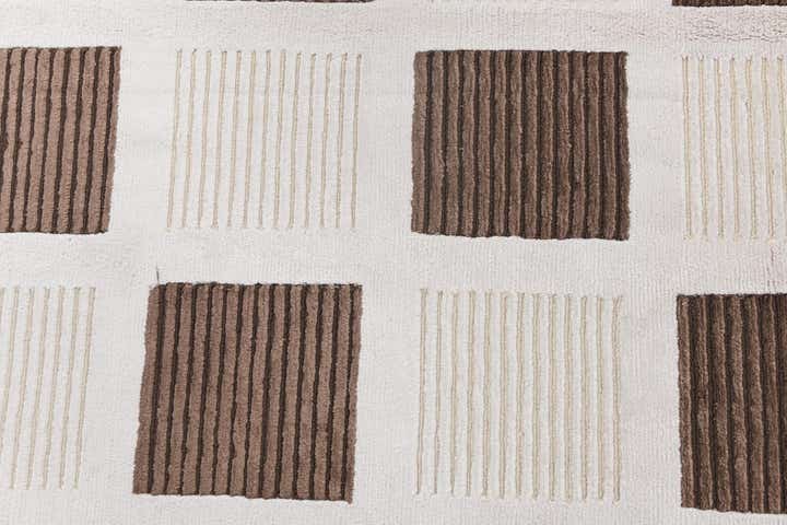 6' 7 x 10' Hand Knotted Darya Wool Rug