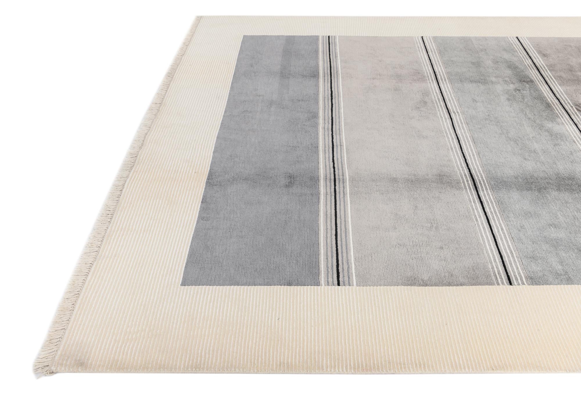 6' 11 x 9' 4 Hand Knotted Darya Wool Rug