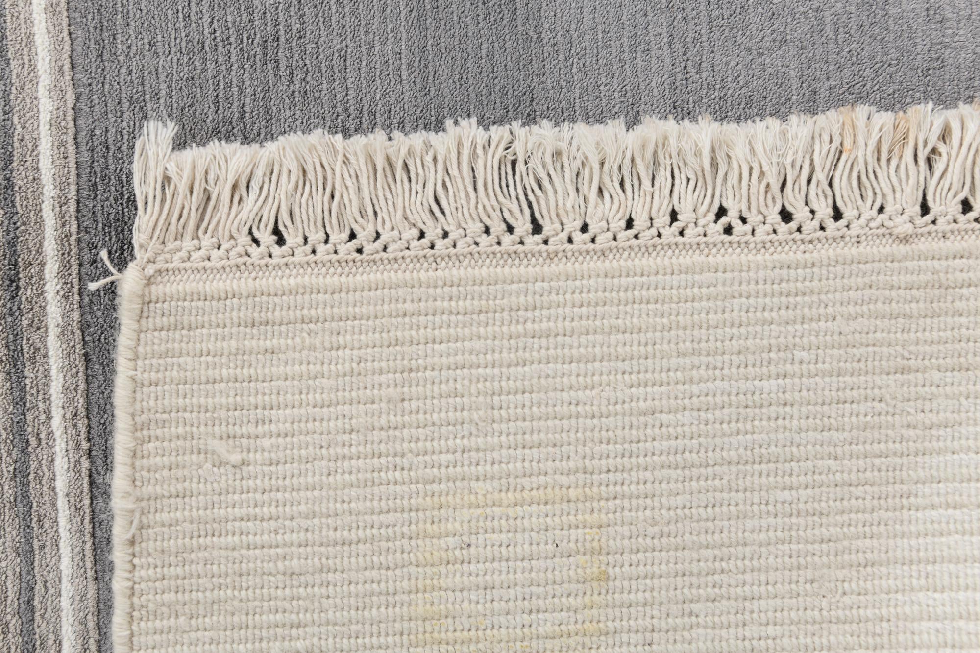 6' 11 x 9' 4 Hand Knotted Darya Wool Rug