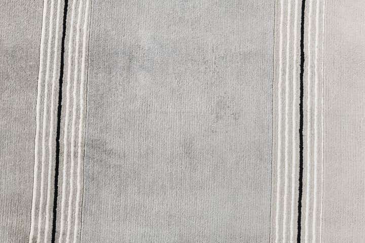 6' 10 x 9' 9 Hand Knotted Darya Wool Rug