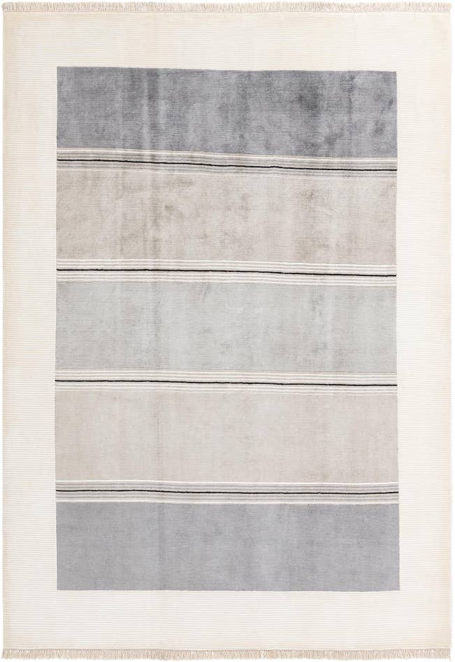 Detail image of 6' 10 x 9' 9 Hand Knotted Darya Wool Rug