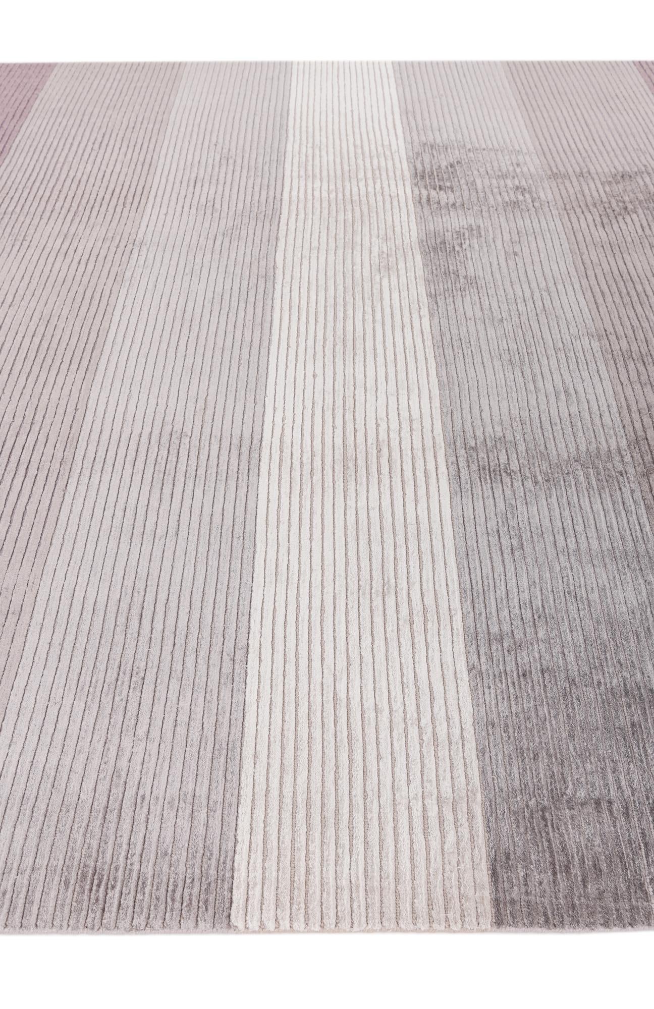 6' 7 x 10' Hand Knotted Darya Wool Rug