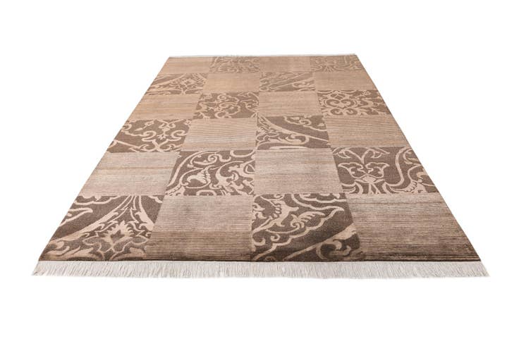 Detail image of 6' 9 x 10' Hand Knotted Darya Wool Rug