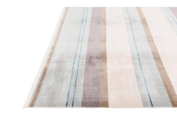Detail image of 6' 6 x 9' 8 Hand Knotted Darya Wool Rug