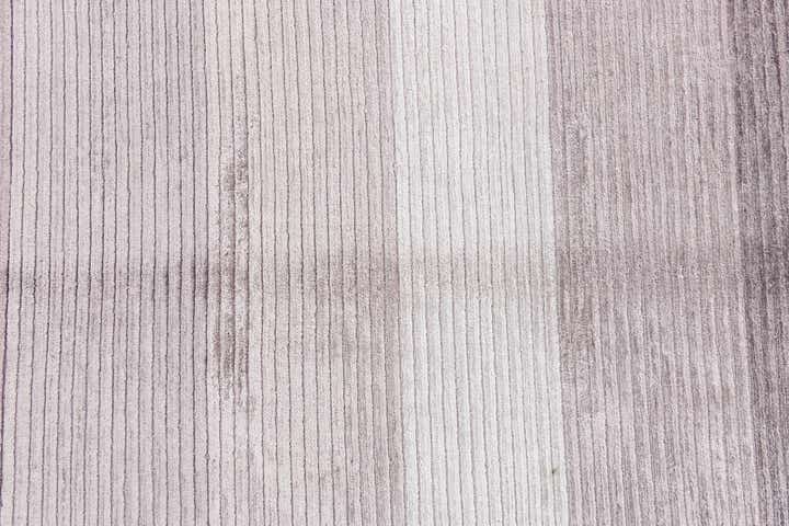 5' x 6' 9 Hand Knotted Darya Wool Rug