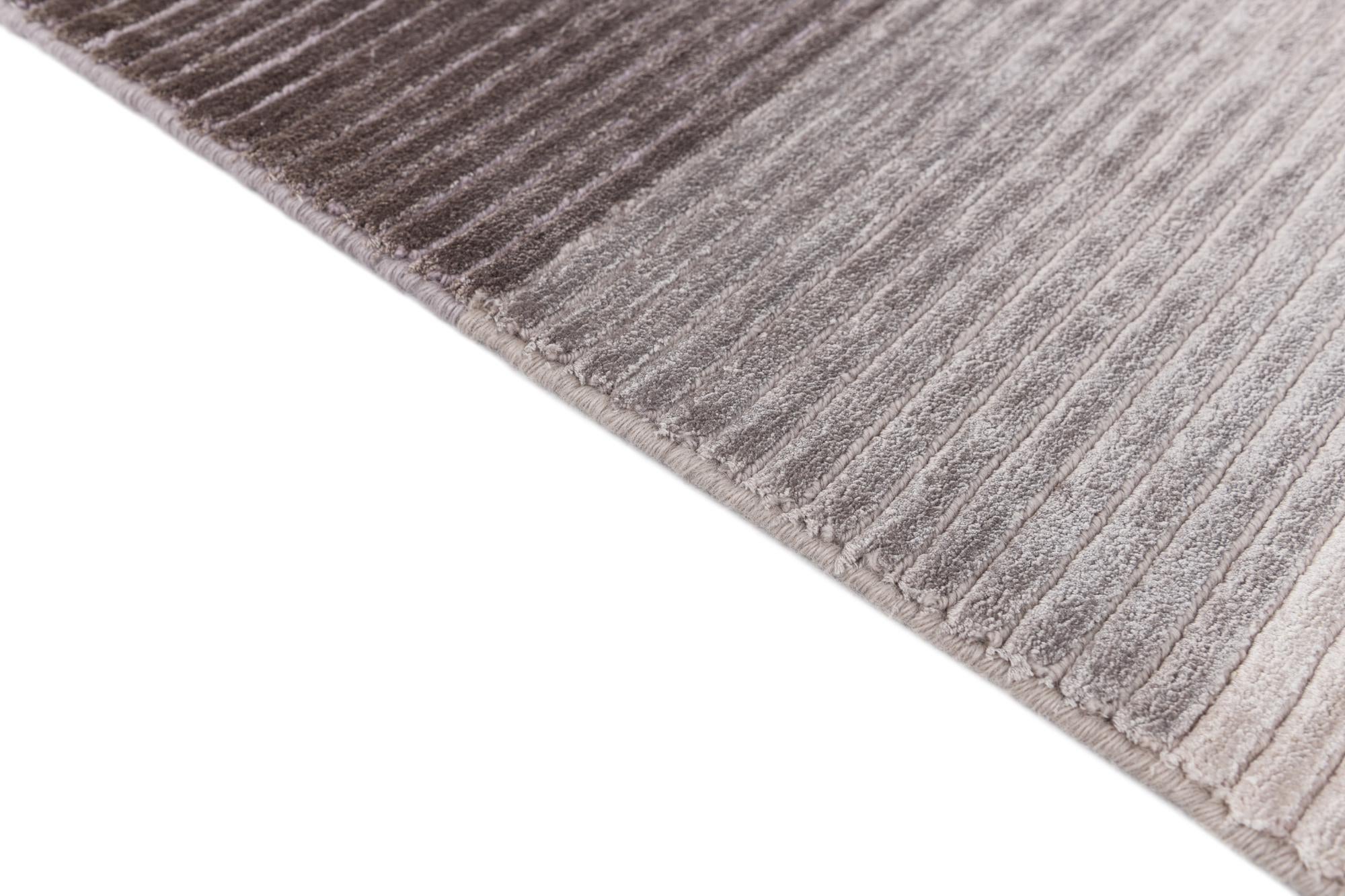4' 10 x 6' 9 Hand Knotted Darya Wool Rug
