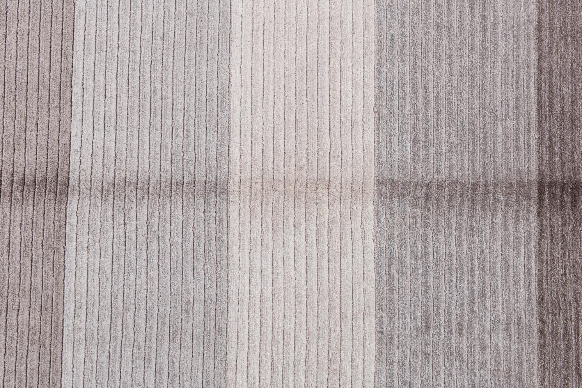 4' 10 x 6' 9 Hand Knotted Darya Wool Rug