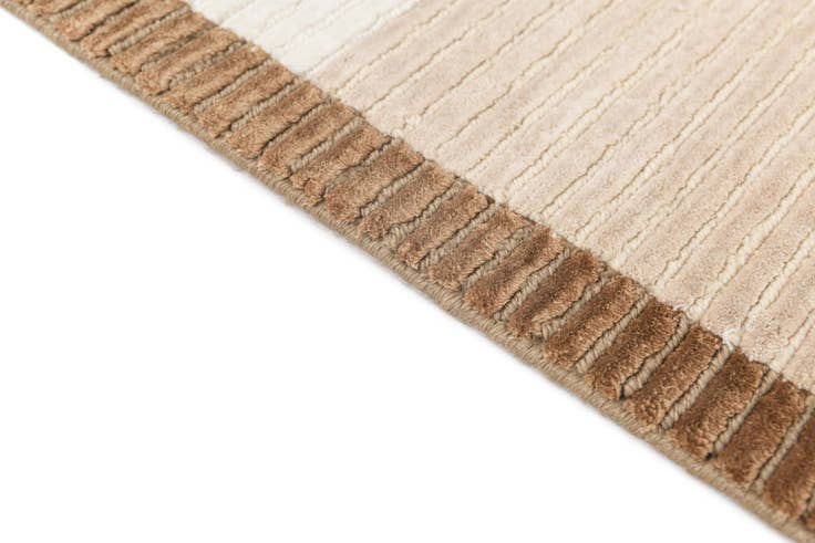Detail image of 2' 7 x 5' Hand Knotted Darya Wool Rug