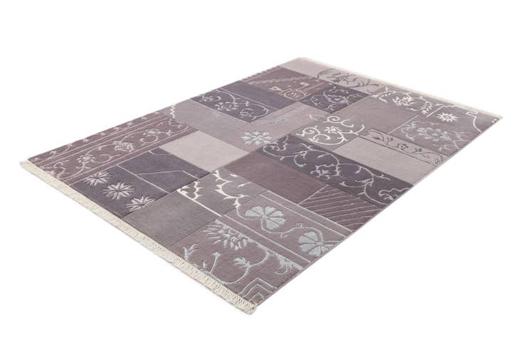 Detail image of 4' 7 x 6' 9 Hand Knotted Darya Wool Rug