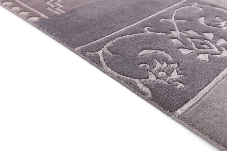 Detail image of 4' 7 x 6' 9 Hand Knotted Darya Wool Rug