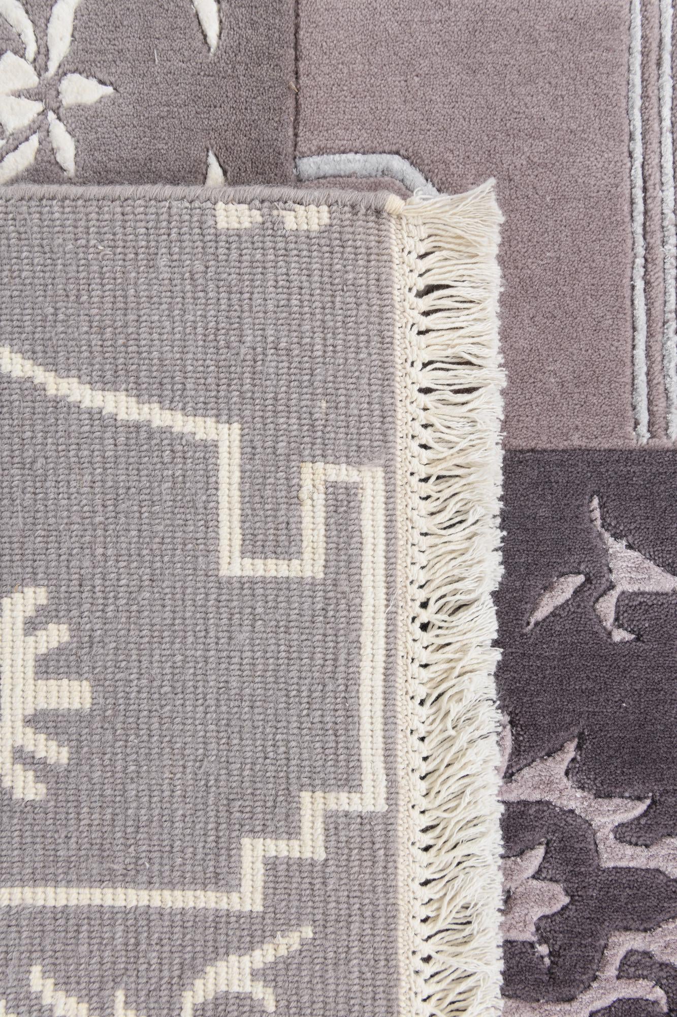 4' 7 x 6' 9 Hand Knotted Darya Wool Rug