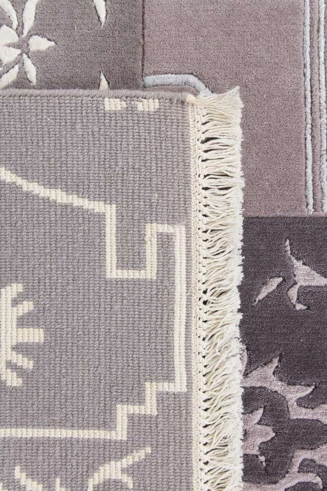 4' 7 x 6' 9 Hand Knotted Darya Wool Rug