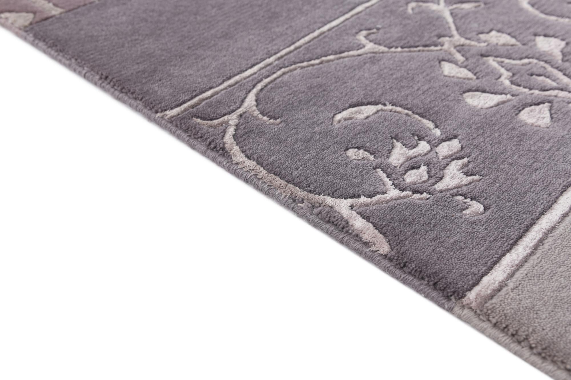4' 7 x 6' 9 Hand Knotted Darya Wool Rug