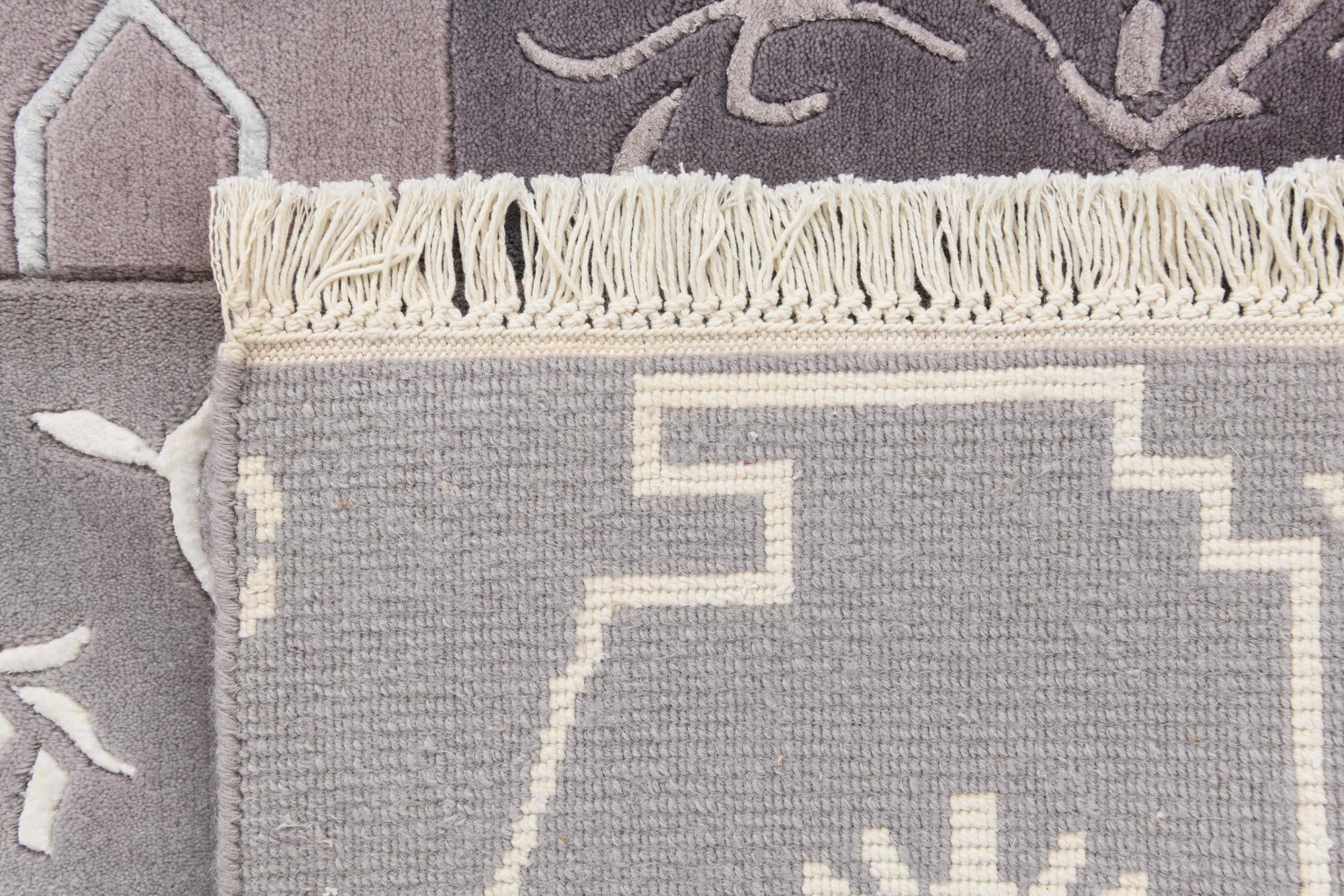 4' 7 x 6' 9 Hand Knotted Darya Wool Rug