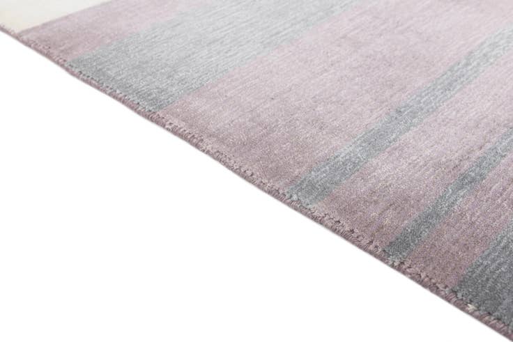 Detail image of 4' 11 x 6' 8 Hand Knotted Darya Wool Rug