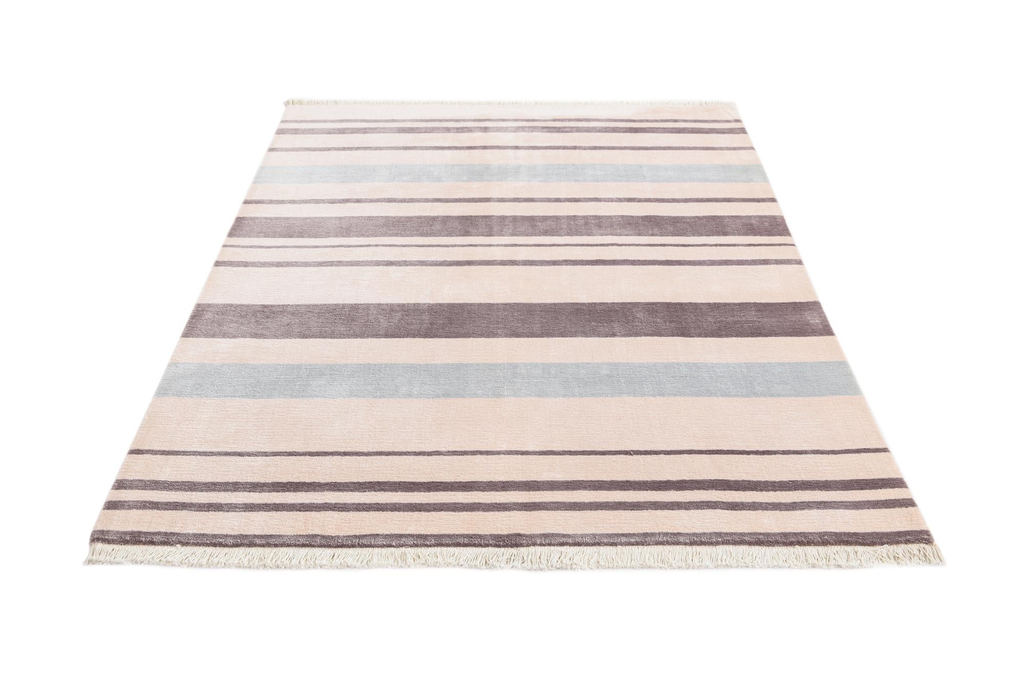 4' 11 x 6' 7 Hand Knotted Darya Wool Rug