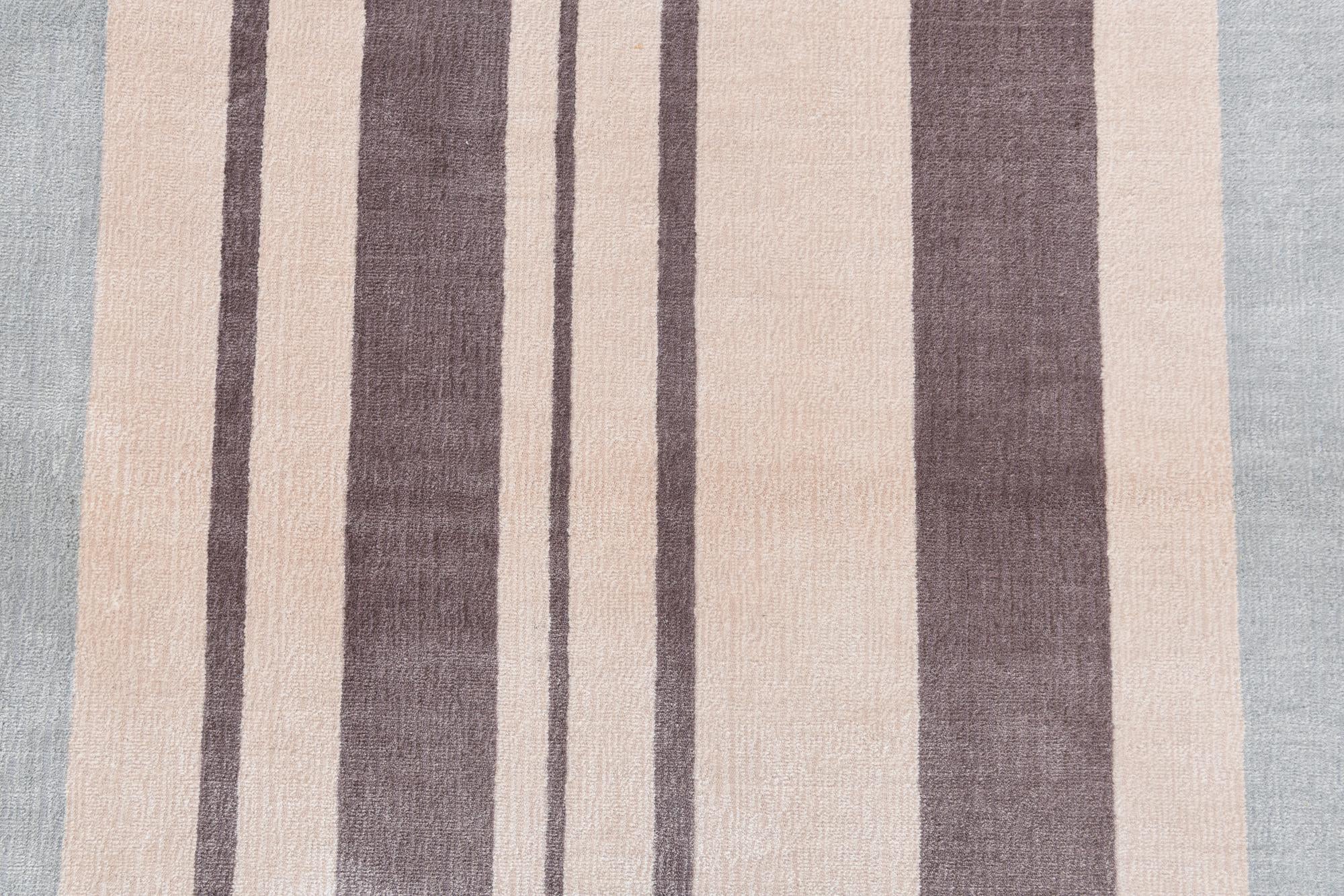 4' 11 x 6' 7 Hand Knotted Darya Wool Rug
