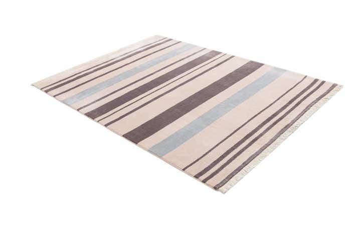 4' 11 x 6' 7 Hand Knotted Darya Wool Rug