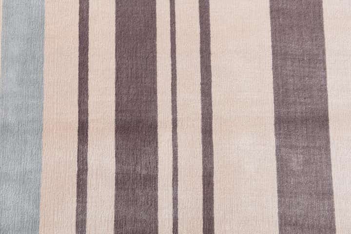 4' 11 x 6' 7 Hand Knotted Darya Wool Rug