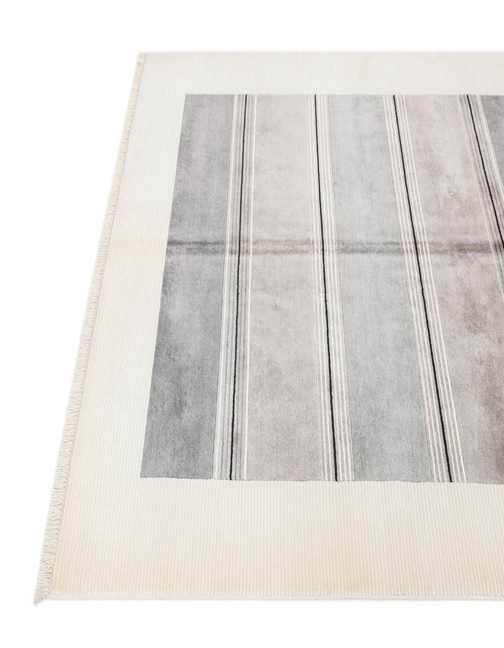 Detail image of 4' 11 x 6' 8  Hand Knotted Darya Wool Rug