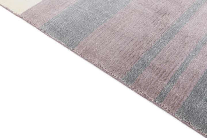 4' 11 x 6' 7 Hand Knotted Darya Wool Rug
