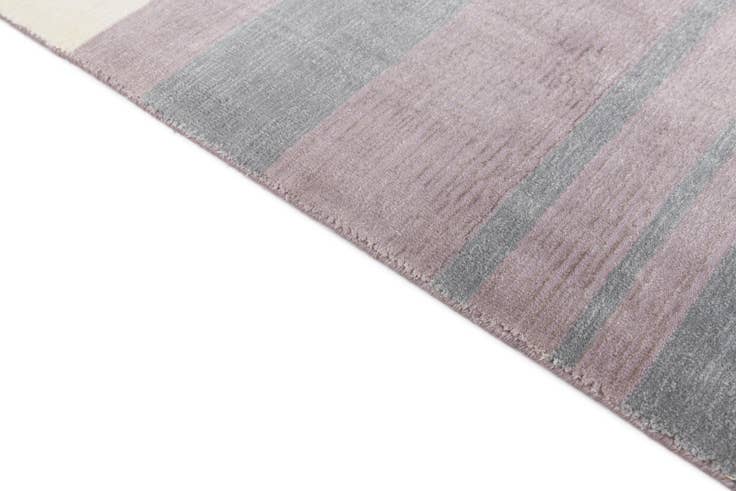 Detail image of 4' 11 x 6' 7 Hand Knotted Darya Wool Rug
