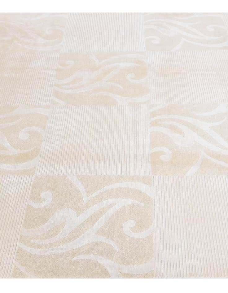 Detail image of 5' 8 x 8'  Hand Knotted Darya Wool Rug