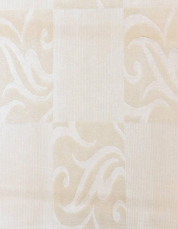 Detail image of 5' 8 x 8'  Hand Knotted Darya Wool Rug