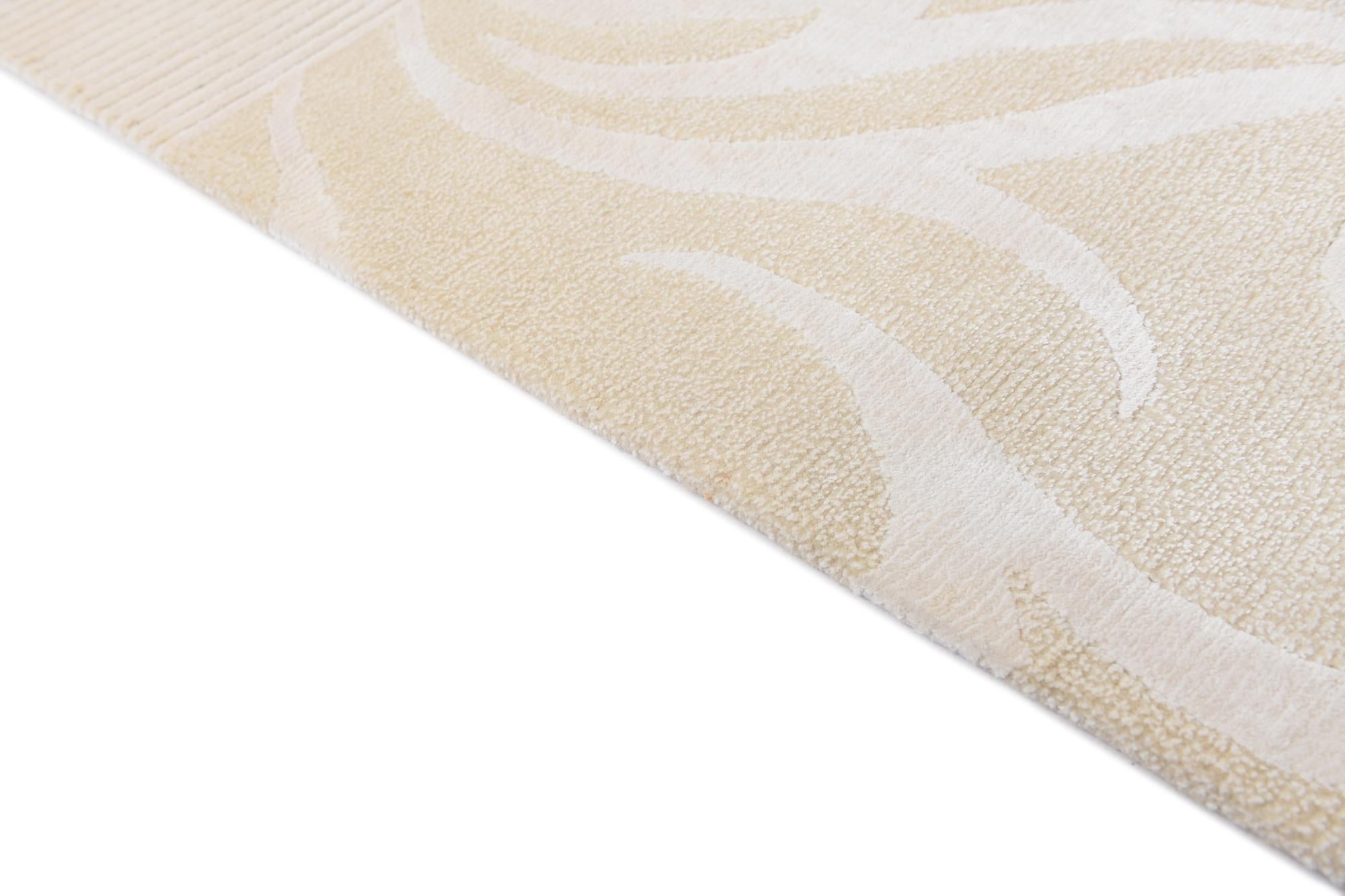 5' 9 x 8' 2 Hand Knotted Darya Wool Rug