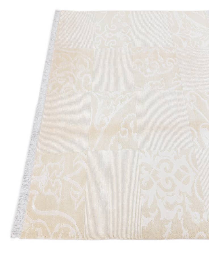 Detail image of 5' 9 x 7' 11 Hand Knotted Darya Wool Rug