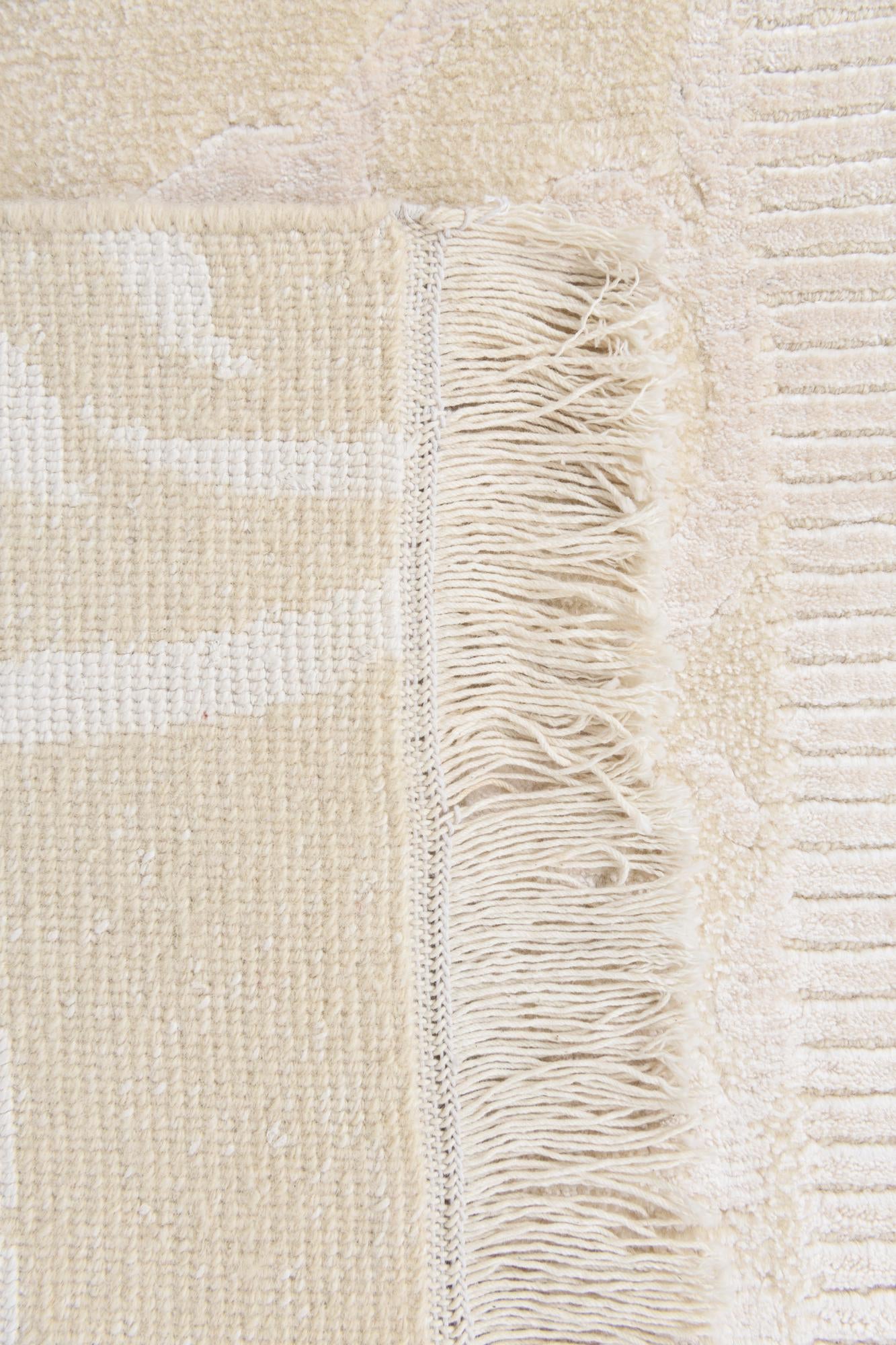 5' 9 x 8' 1 Hand Knotted Darya Wool Rug