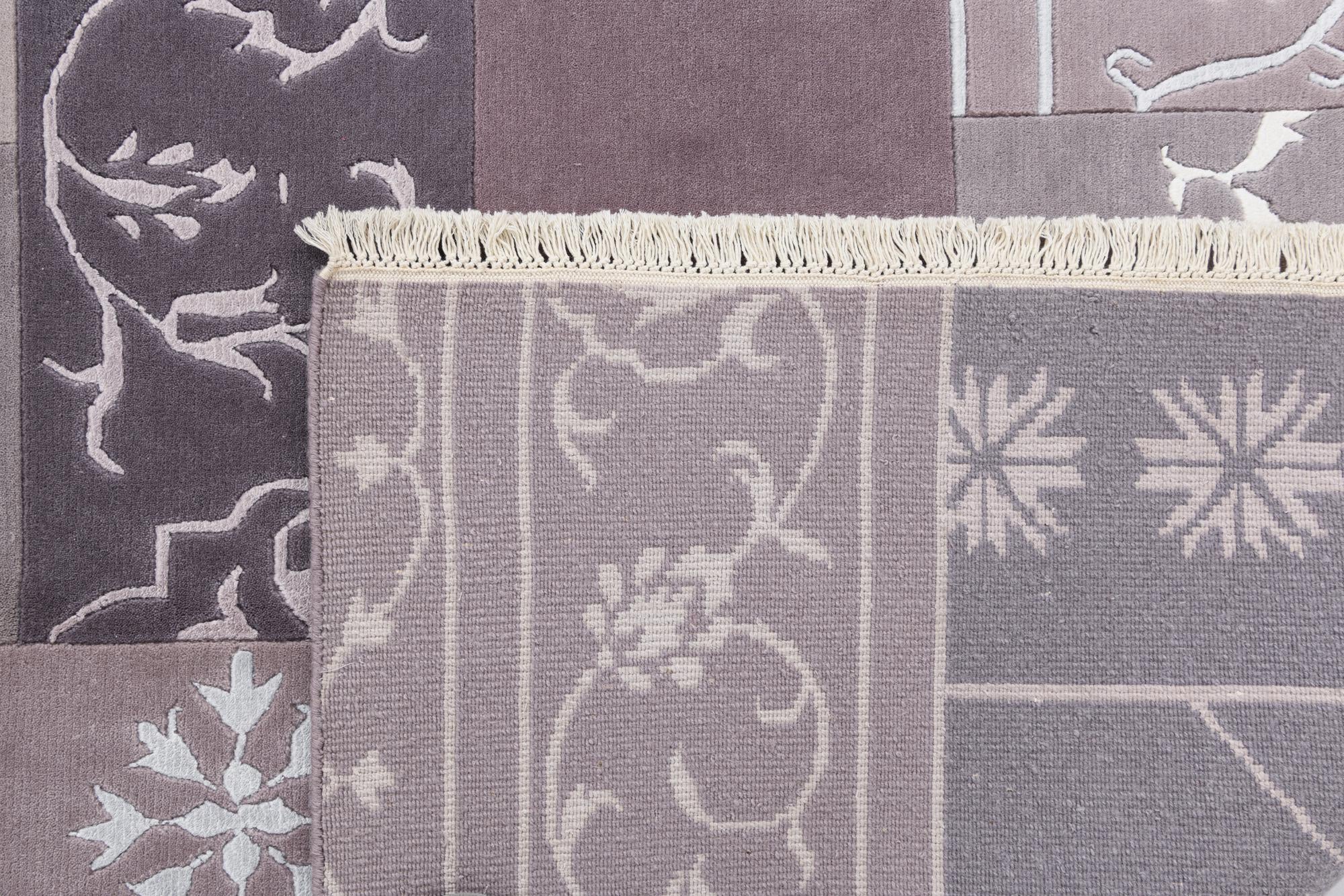 5' 7 x 8' Hand Knotted Darya Wool Rug