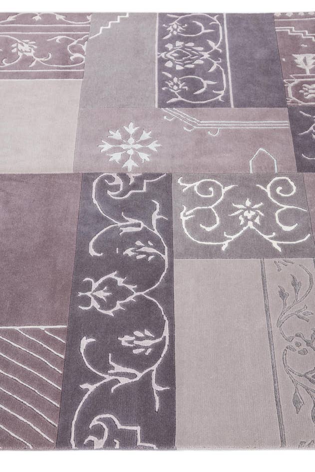 Detail image of 5' 7 x 8' Hand Knotted Darya Wool Rug