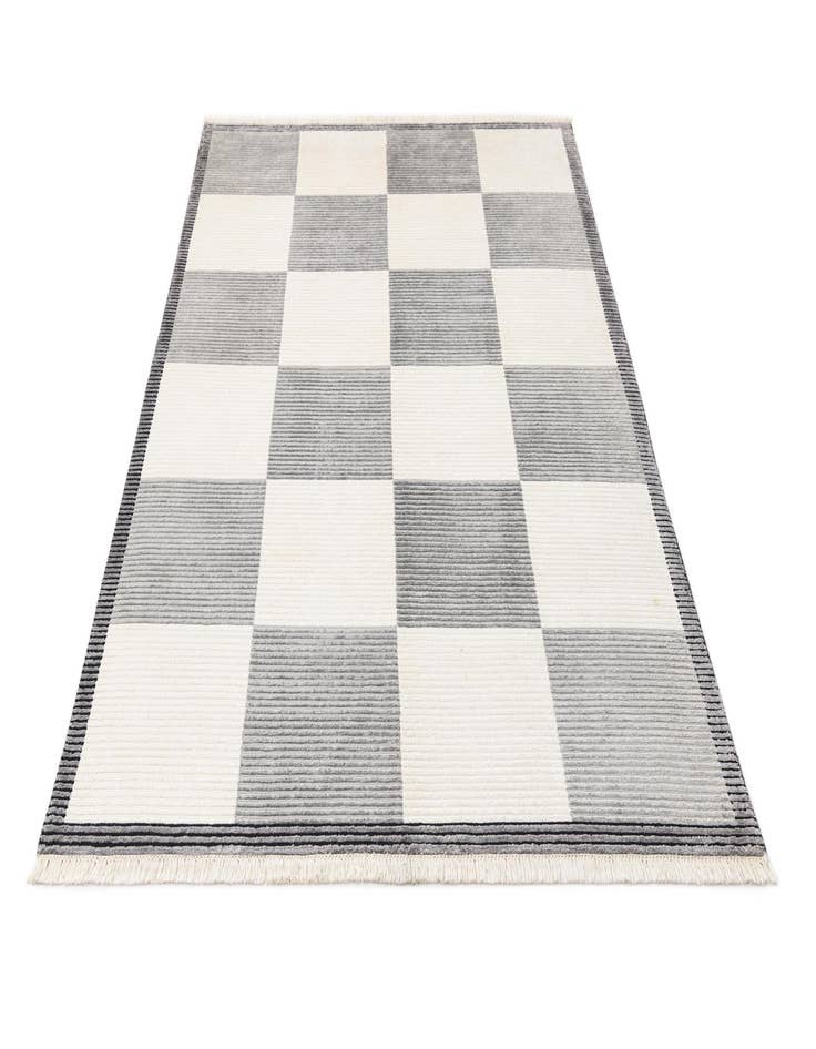 Detail image of 5' 6 x 7' 9  Hand Knotted Darya Wool Rug