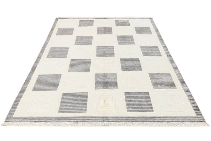 Detail image of 5' 7 x 7' 11 Hand Knotted Darya Wool Rug