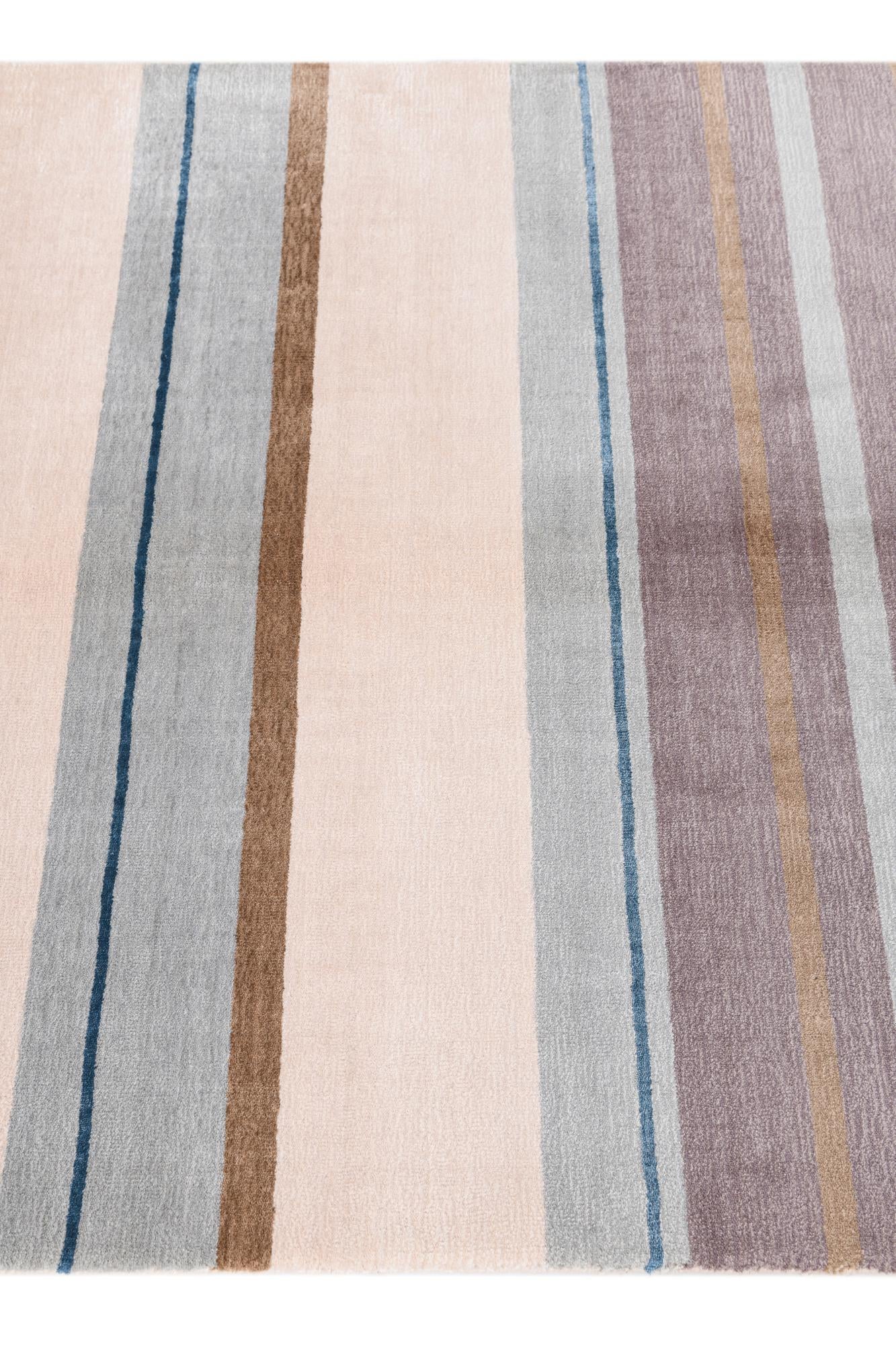 3' 11 x 5' 11 Hand Knotted Darya Wool Rug